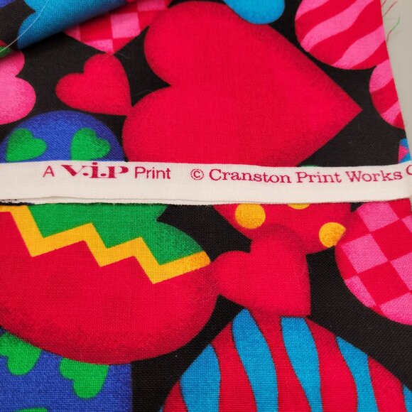 Cranston Hearts Splatter Cotton Fabric Multicolor 1 1/3 Yards x 54 Inch Wide - Picture 4 of 5